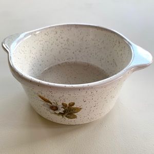 Speckled Pot with Floral Flower